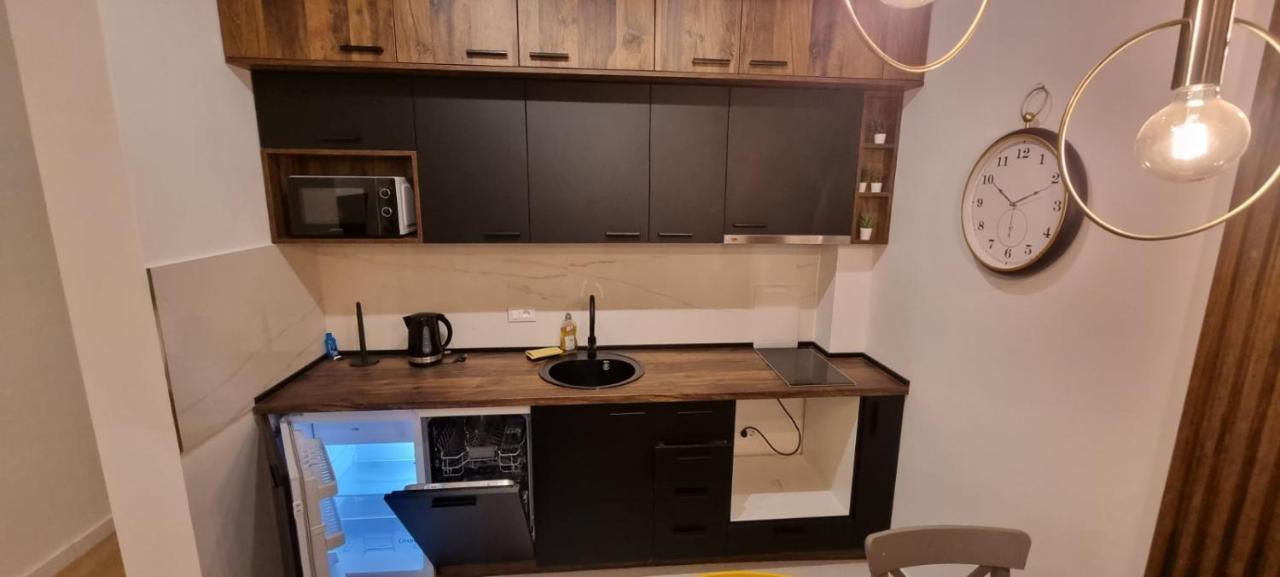 New Luxury Near St Sava Temple With Garage Apartament Belgrad