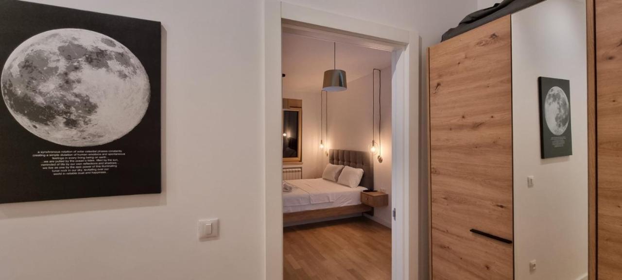 New Luxury Near St Sava Temple With Garage Apartament